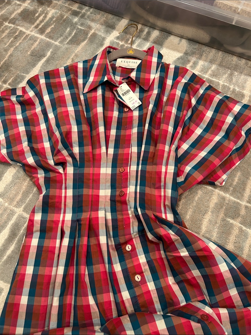 Button down shirt dress, with pockets!